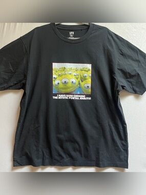 Uniqlo Pixar UT Disney Toy Story Alien Graphic T-Shirt Black XL